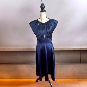 ✨STOP STARING ✨Dress Navy Blue Large